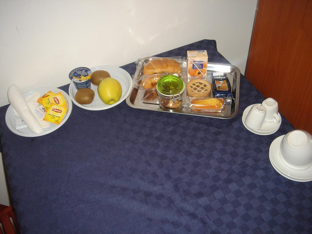 Bed & Breakfast Flavia 84 Рим Номер фото